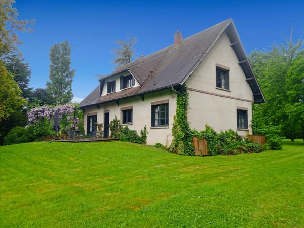 10 min Gare Saint Lazare!