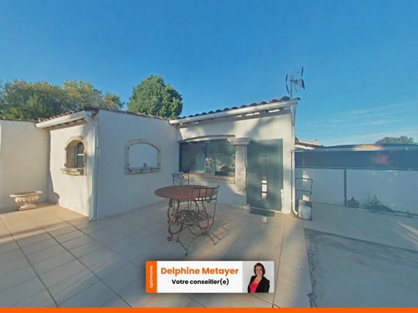 Ensemble immobilier de charme, 2 maisons, 240 m² habitables, terrain 2 400 m² avec piscine