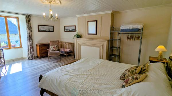 Grande maison en pierres de 265 m² – 8 chambres – Fort potentiel d’accueil – Idéal gîte ou grande famille