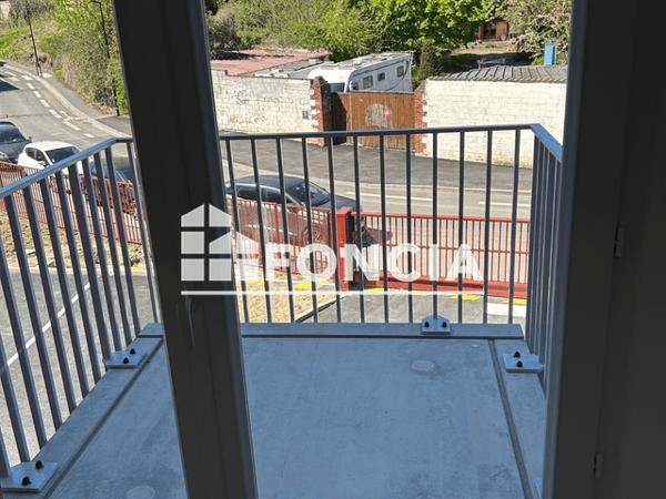 Location Studio 26.21 m² - Valenciennes 59300