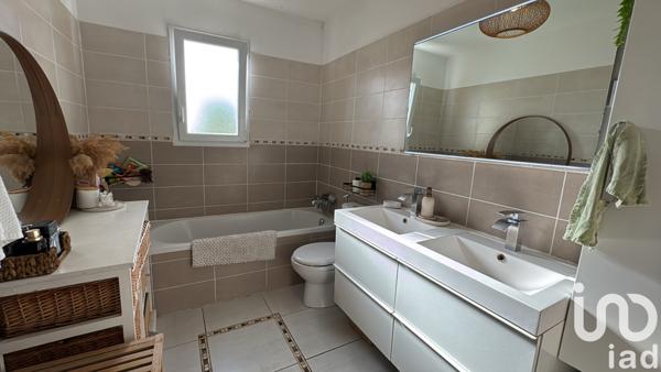 Maison à vendre 6 pièces 140 m² Châtellerault