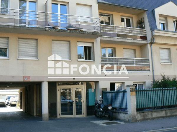 Location Local commercial 1 pièce 33.35 m² - 14 rue du 8 Mai 1945 La Queue-en-brie 94510