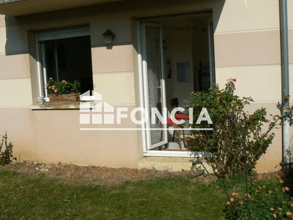 Location Local commercial 1 pièce 33.35 m² - 14 rue du 8 Mai 1945 La Queue-en-brie 94510