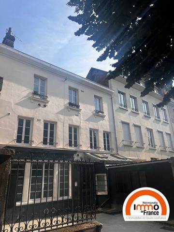 ROUEN PROCHE DE LA GARE - F1 meublé de 21,30 m²