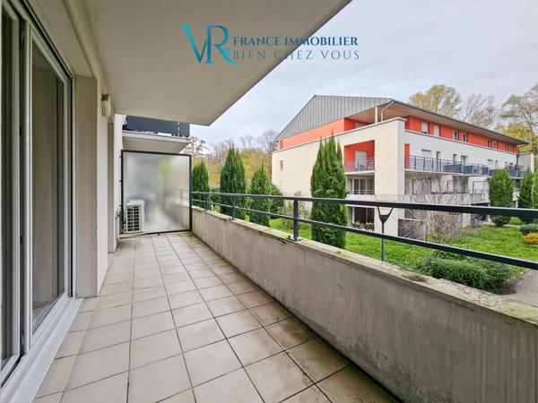 Divonne-les-Bains (01220) APPARTEMENT 2 PIÈCES (T2) & PARKING - HORS BAIL COMMERCIAL