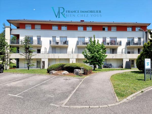 Divonne-les-Bains (01220) APPARTEMENT 2 PIÈCES (T2) & PARKING - HORS BAIL COMMERCIAL