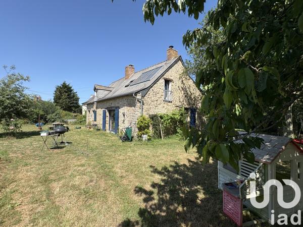 Longère 5 pièces de 124 m² à Thourie (35134)