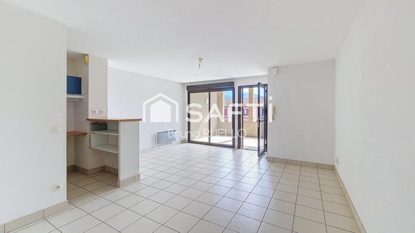 Appartement T2 avec Loggia et Parking - Centre Village