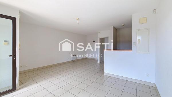 Appartement T2 avec Loggia et Parking - Centre Village