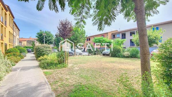 Appartement T2 avec Loggia et Parking - Centre Village