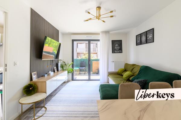 Appartement F4 de 73m² avec balcon et Parking immeuble récent à Bondy 93140