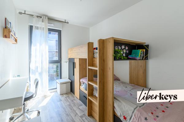 Appartement F4 de 73m² avec balcon et Parking immeuble récent à Bondy 93140