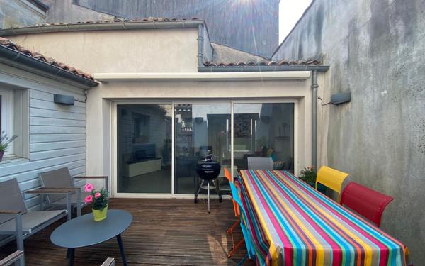 Maison à vendre    5 pièces •  Rochefort