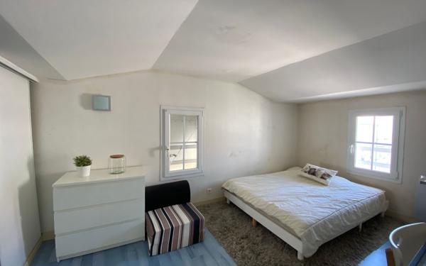 Maison à vendre    5 pièces •  Rochefort