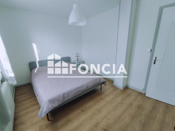 Location Appartement meublé 3 pièces 58.11 m² - 12 SQUARE DES FUSILLES Grenoble 38000