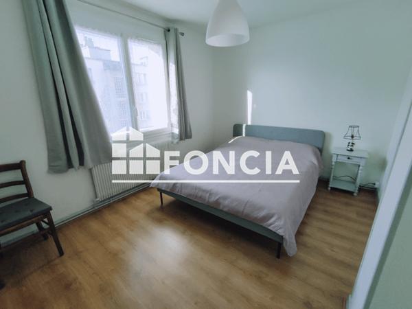 Location Appartement meublé 3 pièces 58.11 m² - 12 SQUARE DES FUSILLES Grenoble 38000