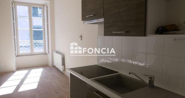 Location Appartement 2 pièces 48.02 m² - Clermont-ferrand 63000