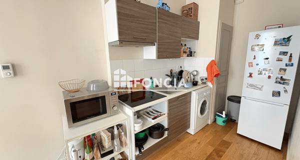 Location Appartement 2 pièces 48.02 m² - Clermont-ferrand 63000