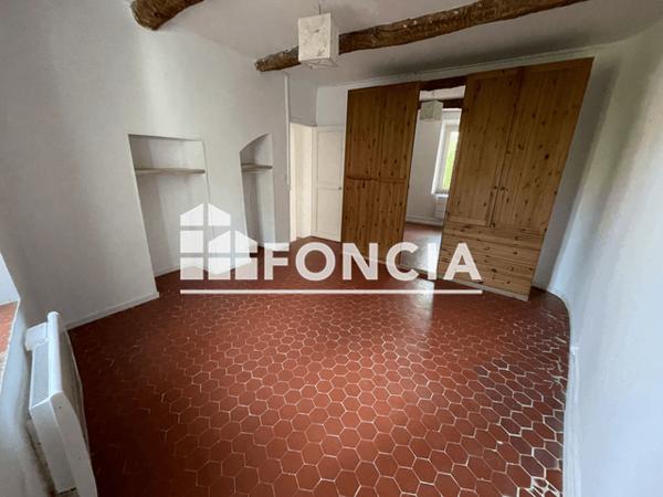 Location Appartement 2 pièces 44.85 m² - 7 RUE DROITE Le Castellet 83330