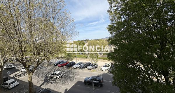 Location Appartement 3 pièces 71.6 m² - Carpentras 84200