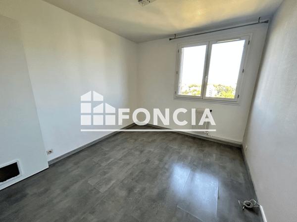 Location Appartement 4 pièces 70.7 m² - Marseille 09 13009