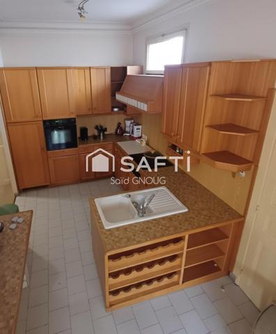 Élégance, espace et confort en plein centre