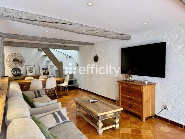 Maison
         3 pièces
        - 81 m² 278 000 € *