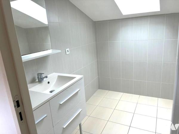 INVESTISSEMENT LOCATIF: MAISON LOUEE et MAISON VIDE