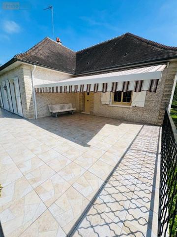 Maison à vendre à Écueillé dans l'Indre (36240), ref : 016/420