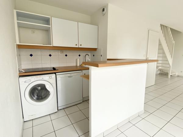 Port Guillaume - Charmant cottage de 3 pièces avec jardin en parfait état !