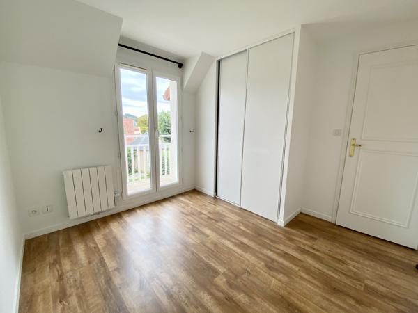 Port Guillaume - Charmant cottage de 3 pièces avec jardin en parfait état !