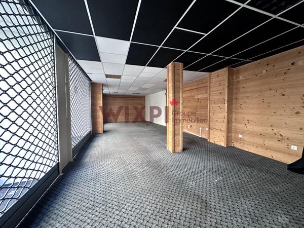LOCAL COMMERCIAL 200m2 , Moutiers LOCAL COMMERCIAL 200m2 , Moutiers