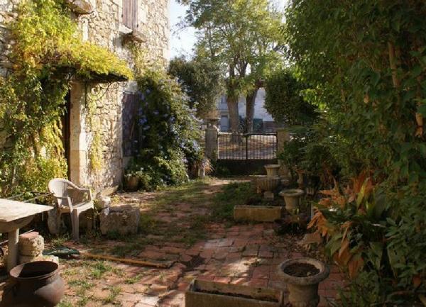 Maison à vendre    6 pièces •    Lectoure