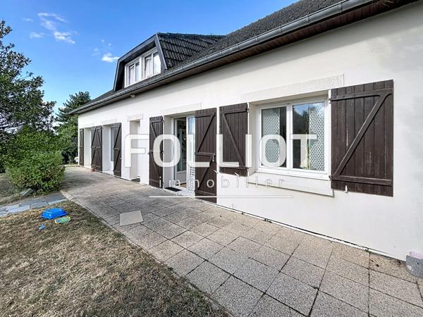 EXCLUSIVITÉ CABINET FOLLIOT BRÉHAL MAISON FAMILIALE AVEC VIE DE PLAIN-PIED À BRÉHAL