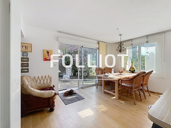 EXCLUSIVITÉ CABINET FOLLIOT BRÉHAL MAISON FAMILIALE AVEC VIE DE PLAIN-PIED À BRÉHAL