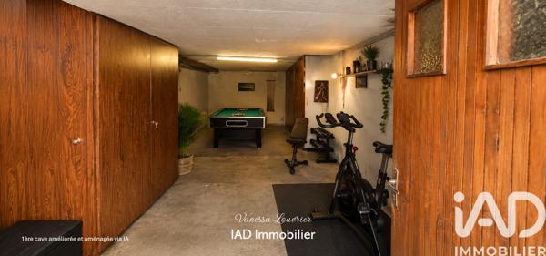 Maison à vendre 7 pièces 219 m² Les Mureaux