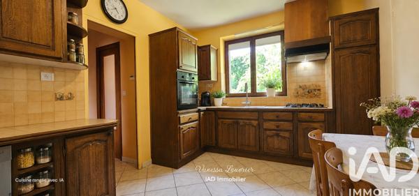 Maison à vendre 7 pièces 219 m² Les Mureaux