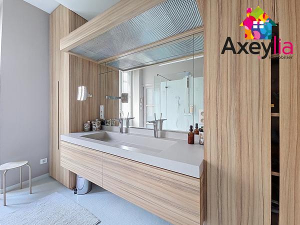 Roanne (42300) A VENDRE - ROANNE - MAISON AVEC TERRASSE, PISCINE ET GARAGE