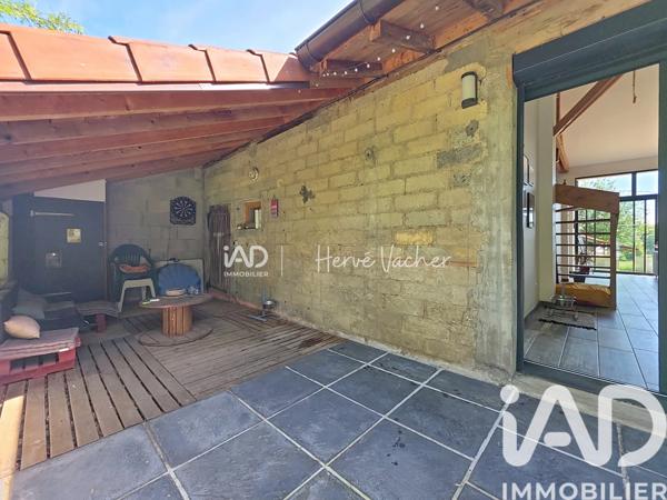 Maison à vendre 4 pièces 155,23 m² Jayat