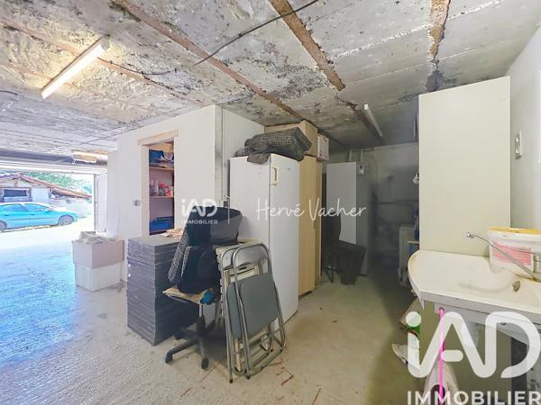 Maison à vendre 4 pièces 155,23 m² Jayat