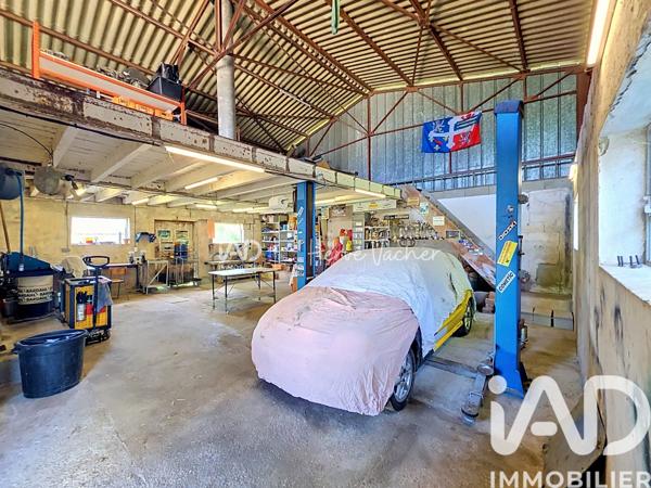 Maison à vendre 4 pièces 155,23 m² Jayat