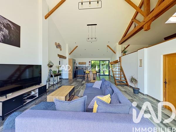 Maison à vendre 4 pièces 155,23 m² Jayat