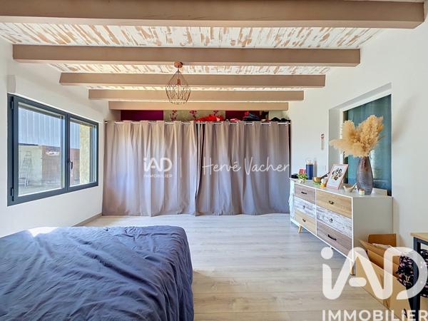 Maison à vendre 4 pièces 155,23 m² Jayat