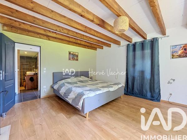 Maison à vendre 4 pièces 155,23 m² Jayat