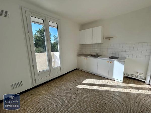 Appartement à louer 1 pièce 26.43m² Joué-lès-Tours (37300)