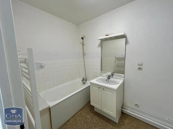 Appartement à louer 1 pièce 26.43m² Joué-lès-Tours (37300)