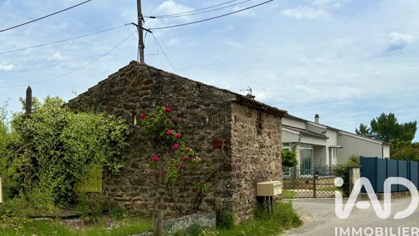 Murs commerciaux  à vendre 325 m² Saint-Étienne-de-Fontbellon