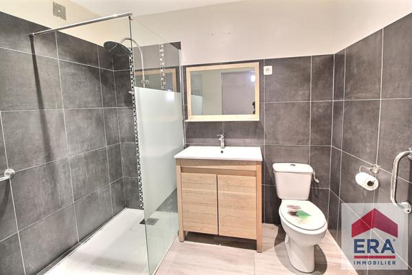 Maison Mondragon 4 pièce(s) 144 m2 avec terrasse