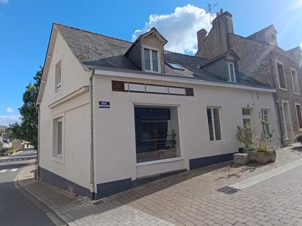 MMEUBLE DE RAPPORT MIXTE LOUÉ CENTRE COMMERCE ET APPARTE