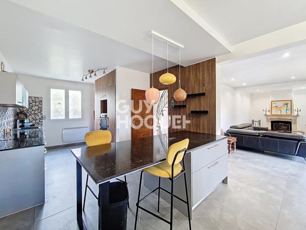 MAISON À LOUER DE 7 PIÈCES DE 160,00 M²